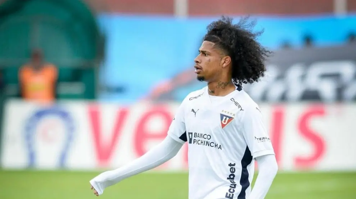 El jugador de Liga de Quito y la Selección de Ecuador estuvo en estado crítico durante 35 días debido a múltiples lesiones. El jugador de Liga de Quito y la Selección de Ecuador estuvo en estado crítico durante 35 días debido a múltiples lesiones.