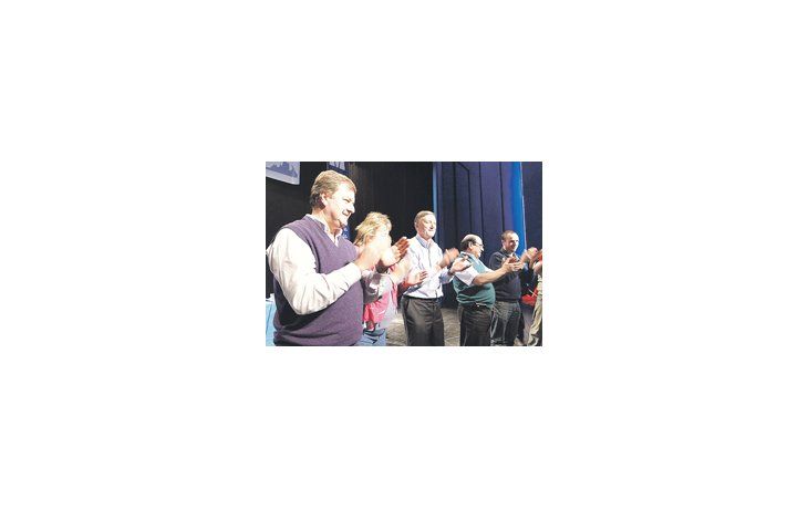 Hermes Binner encabezó un plenario partidario en Mar del Plata junto a Ricardo Cuccovillo (PS); Omar Duclos (GEN); Graciela Iturraspe (UP); Humberto Tumini (Libres del Sur), y el titular del MNR, Maxi Díaz.