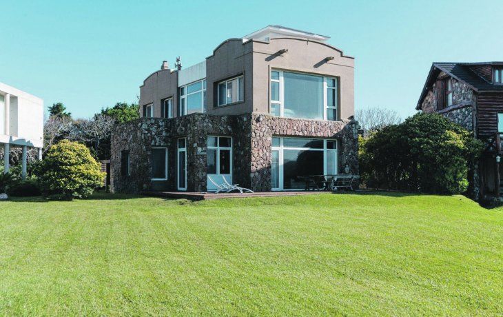 Balneario. La playa top de la costa argentina espera recibir a miles de turistas para diciembre, enero y febrero.