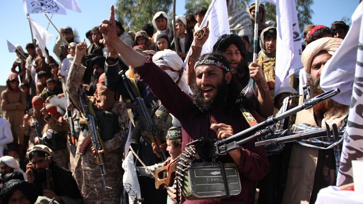 Los talibanes habrían ejecutado a miembros del anterior gobierno y también a terroristas del Estado Islámico.