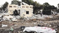 Escalada. A cinco días del ataque de Hamás en territorio israelí, las imágenes de destrucción se repiten como consecuencia del impacto de los misiles en la zona de conflicto.