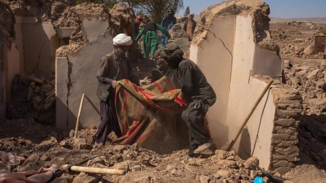Terremoto en una zona accidentada y de difícil acceso de Afganistán.
