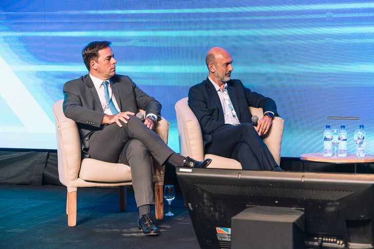 Zuppi formó parte del FIAC junto a otros directivos del sector.
