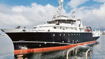 BILATERAL. El Buque de Investigación Pesquera Víctor Angelescu zarpará del puerto de Mar del Plata.