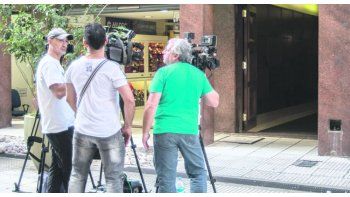 ámbito.com | Sorpresa. El megaoperativo se realizó ayer por la mañana. Las autoridades fueron a la dirección que la productora había declarado.