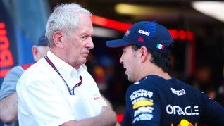Helmut Marko criticó duramente a Checo Pérez y culpó al piloto mexicano diciendo que su rendimiento afectará al bono que deberán cobrar los empleados de la escudería.