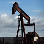 Los precios del petróleo cayeron este jueves a niveles bajos que no se veían desde mayo pasado. Los precios del petróleo cayeron este jueves a niveles bajos que no se veían desde mayo pasado.