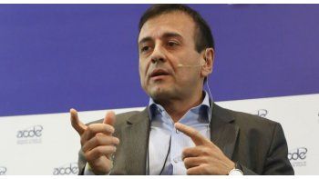 El funcionario nacional destacó que en este año de transición no queremos que el salario sea la variable de ajuste, al tiempo que indicó que el bono sería para compensar el salario real 2016.