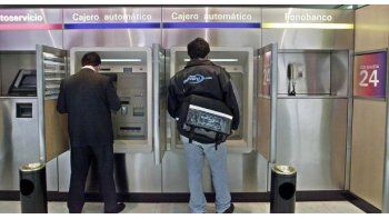 Todas las cajas de ahorro serán gratuitas, anunció el Banco Central.