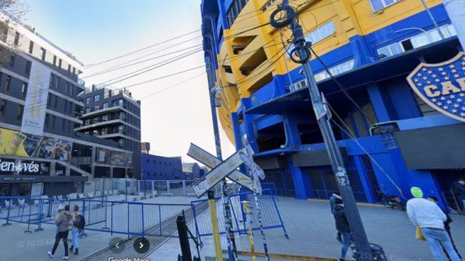 El reconocido café (izquierda) sufrió un importante incendio