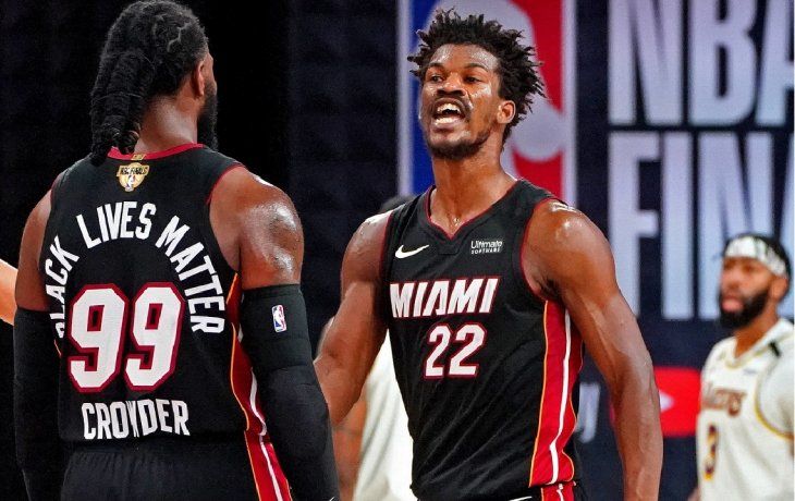 Jimmy Butler, estrella de Miami Heat, logr&oacute; otro triple-doble.