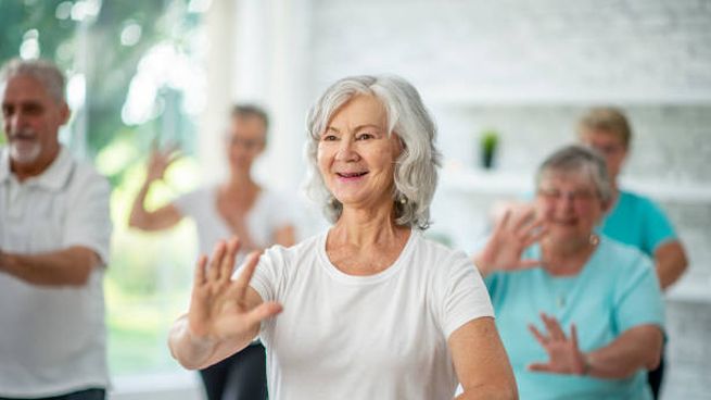 Observa en qué aspectos mejora la vida el Tai Chi según la mirada de la Universidad de Harvard.