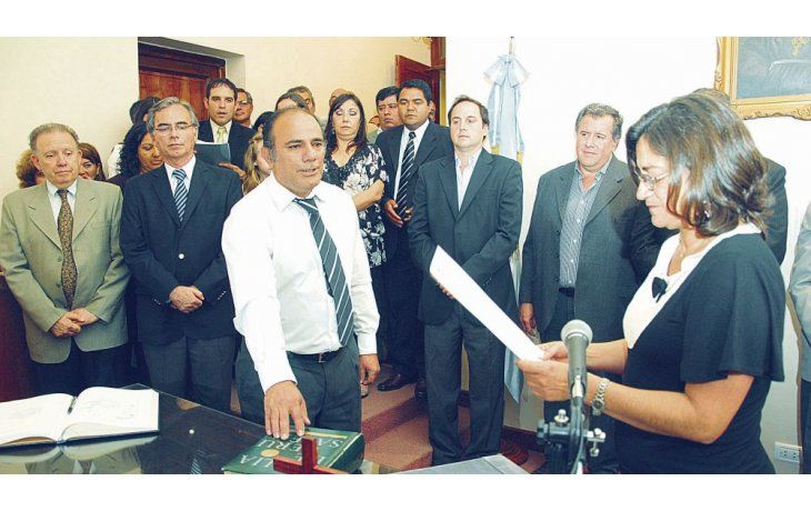Plan “B”. Sin posibilidad de renovar su banca como senador provincial, Hugo Corpacci asumió al frente de la Secretaría de Agricultura.