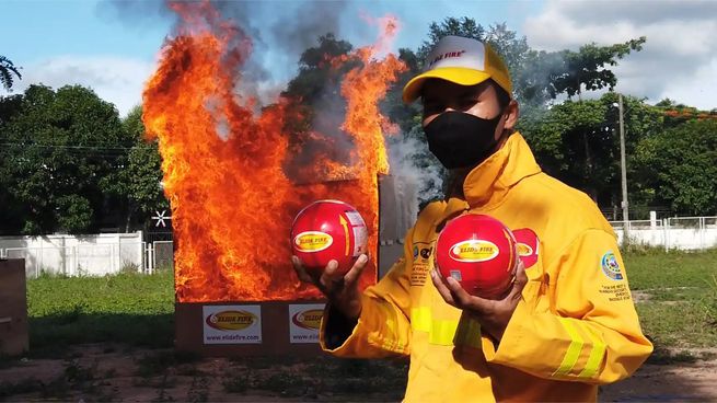 Una esfera liviana, autónoma y sin riesgos redefine la forma de enfrentar incendios, ofreciendo protección inmediata para millones en todo el mundo.