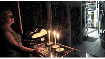 Debutaron cortes programados: más de 200 mil usuarios estuvieron sin luz durante tres horas