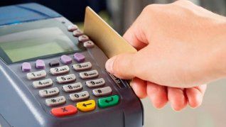 Tarjetas de crédito: DNU elimina el límite de la tasa de interés. Tarjetas de crédito: DNU elimina el límite de la tasa de interés.