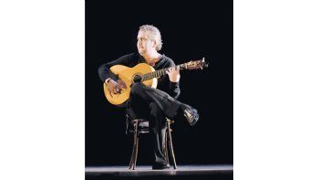 Eugenio Iglesias, habitual director musical de la compañía española «Noche flamenca», conversó con este diario sobre «Rama de olivo», el espectáculo que debuta hoy en el Teatro Avenida.