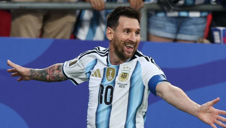 El capitán argentino atraviesa una nueva fecha especial mientras lidera al equipo en la Copa del Mundo. El capitán argentino atraviesa una nueva fecha especial mientras lidera al equipo en la Copa del Mundo.