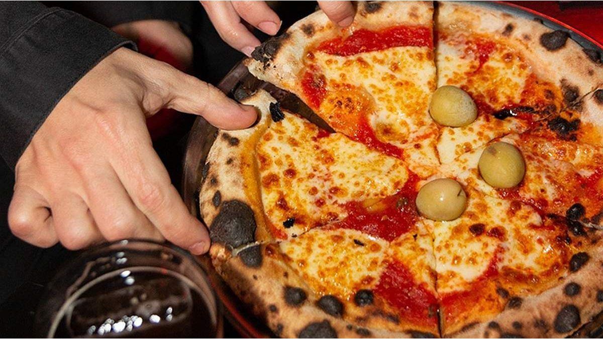 Pizza and drink for ,700: from when and where to enjoy Pizzamanía