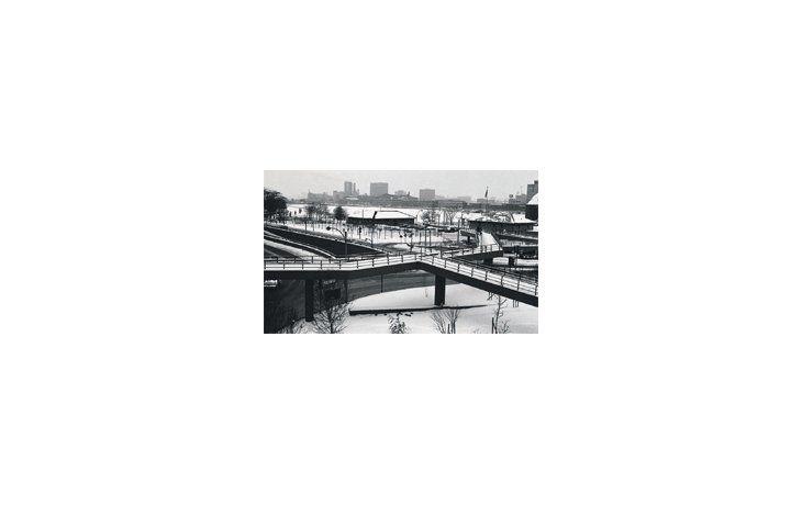 “Boston 1982”, de la serie de Alberto Goldenstein “Americanas. Fotografías. Boston 1983- New York 2011”, que se expone en Foster Catena.
