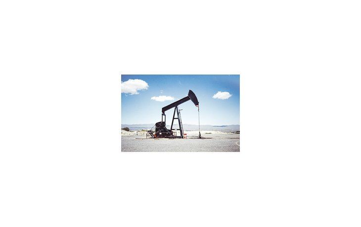 Siguen paralizadas las actividades de YPF en Santa Cruz y en Chubut.