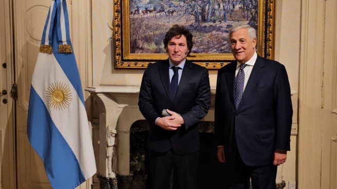 El funcionario italiano se reunió con Milei, Scioli y Francos.