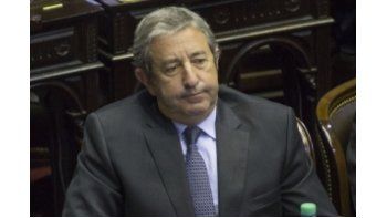 Julio Cobos.