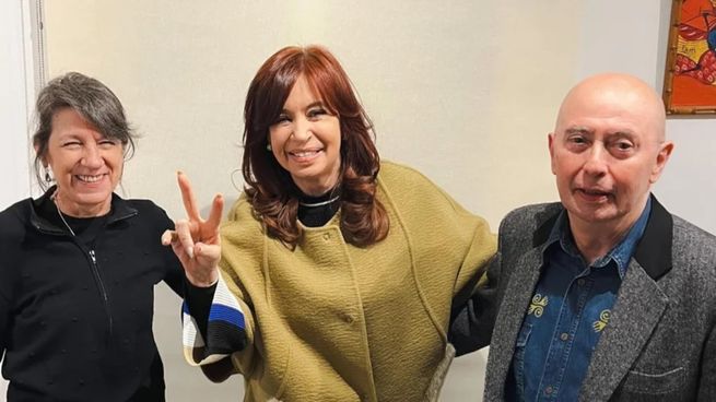 Cristina Kirchner junto al Indio y Viru Solari.