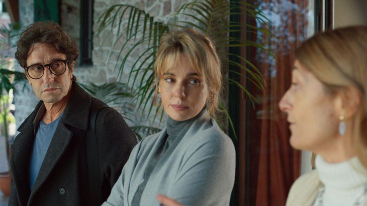 HBO Max adds an Argentine film that catches from the first minute with an intense story, full of secrets, turns and constant tension. HBO Max adds an Argentine film that catches from the first minute with an intense story, full of secrets, turns and constant tension.