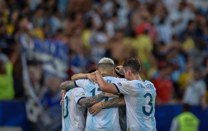 Qué dicen las casas de apuestas del duelo entre Argentina-Brasil