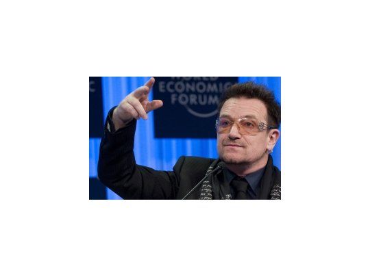 Bono, de visita en Perú.