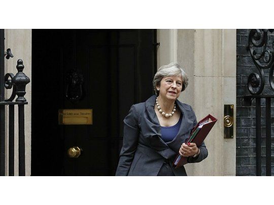 El plan del Brexit ya le había costado dos dimisiones a May.