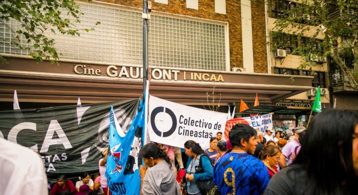 El sector audiovisual se movilizó en las puertas del cine Gaumont. El sector audiovisual se movilizó en las puertas del cine Gaumont.