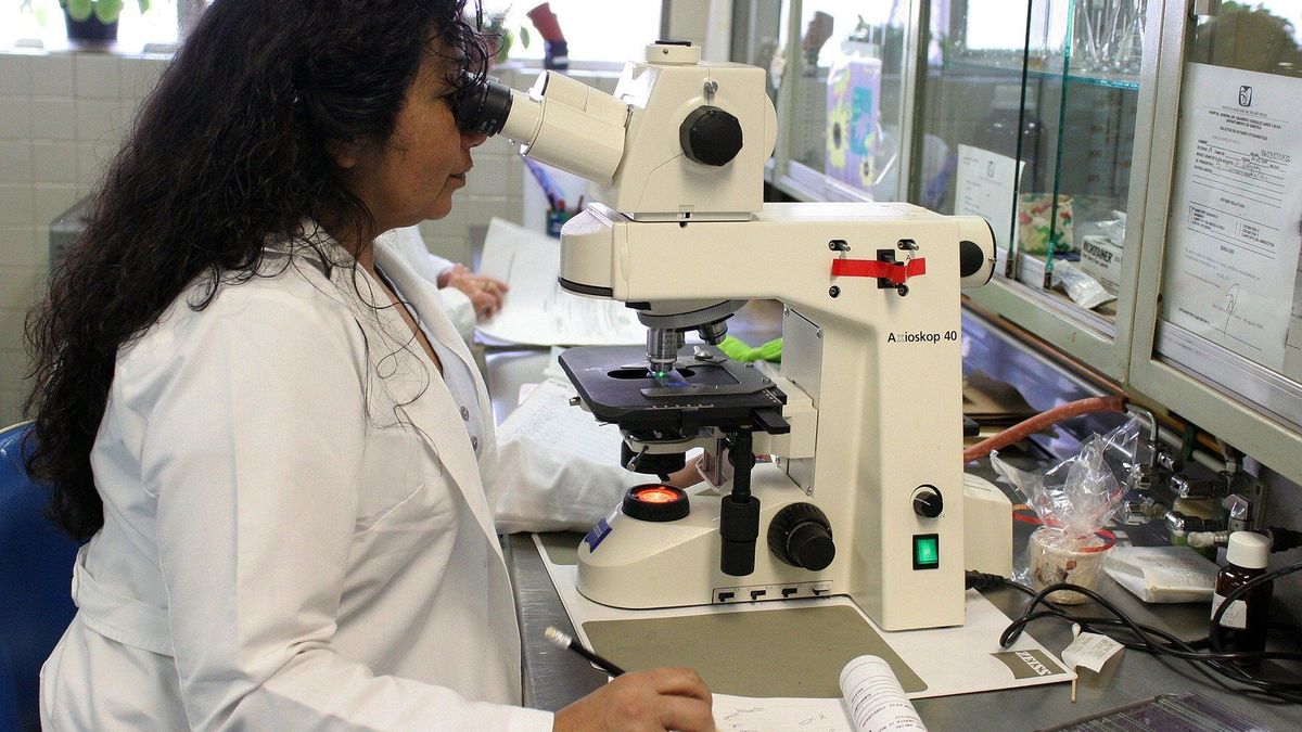 Axel Kicillof granted a new salary increase to scientific staff