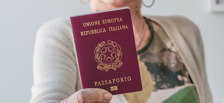 Pasaporte italiano, uno de los más demandados de Europa.