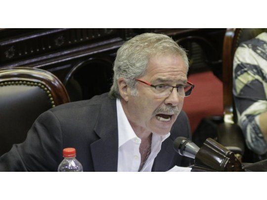 Solá: Las exigencias del FMI son más severas que las impuestas a Grecia