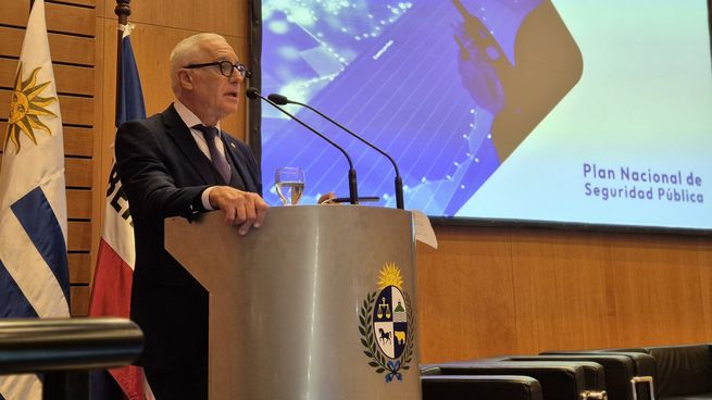 Carlos Negro presentó el Plan Nacional de Seguridad Pública.&nbsp;