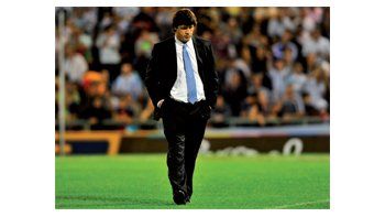 ámbito.com | Reflexión. “Habrá que ir rotando planteles. Contra Australia en Rosario los jugadores llegaron cansados”.