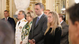 La secretaria de Presidencia, Karina Milei, junto al jefe de Gabinete, Manuel Adorni. La secretaria de Presidencia, Karina Milei, junto al jefe de Gabinete, Manuel Adorni.