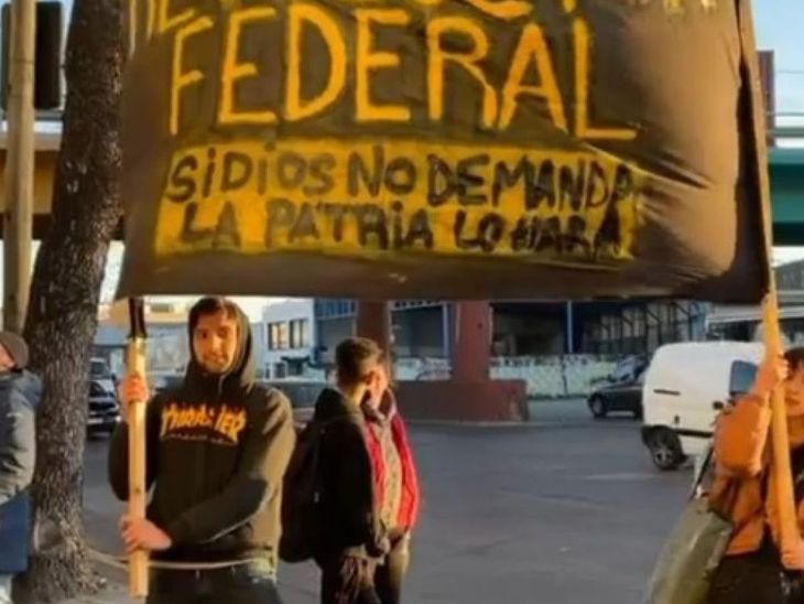 Bandera de Revolución Federal.&nbsp;