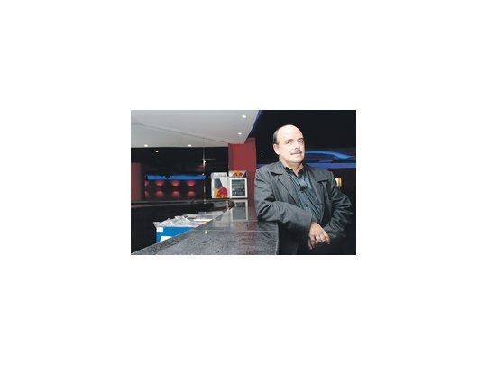 Fernando Gaitán: «La ‘narconovela’ hecha fuera de Colombia suele distorsionar mucho la realidad».