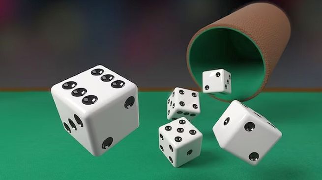 dados-cubilete-suertejpg