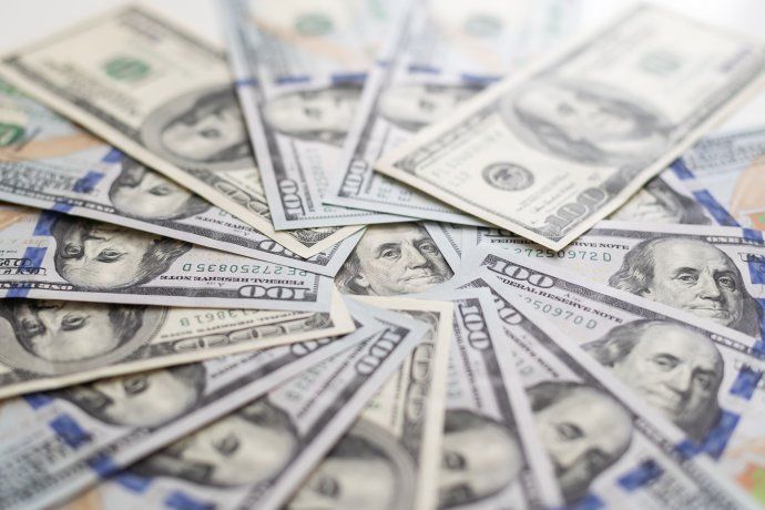 El dólar blue viene de acumular cuatro semanas consecutivas con bajas.