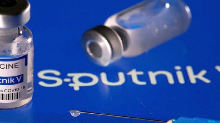 Carla Vizzotti anunció una cuarta dosis para los vacunados con Sputnik que  viajen al exterior