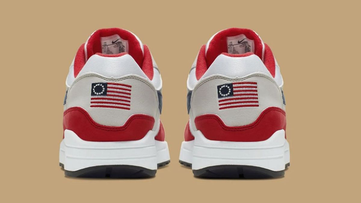 Nike la venta con vieja versión de la de EEUU