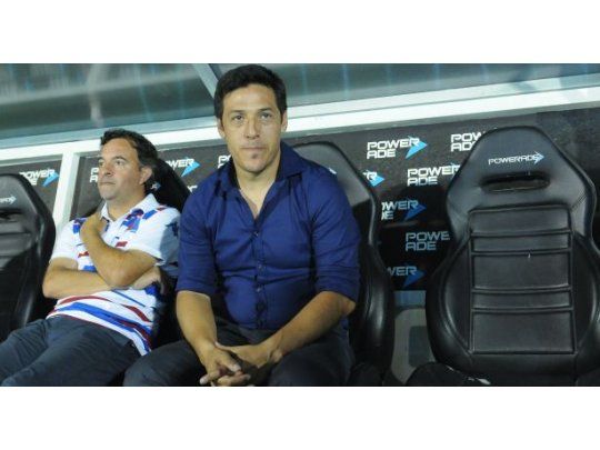 Mauro Camoranesi en su última presentación como técnico de Tigre. La derrota con Huracán de local desencadenó su salida del club de Victoria.