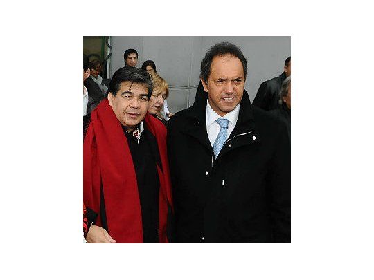 En agosto de 2011, Ishii recibió a Daniel Scioli luego de disputarle la candidatura provincial en las elecciones primarias de ese mes.