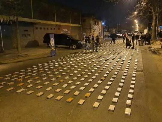 Rosario. Se estima que es uno de los operativos más importantes en el último tiempo para la Policía Federal.