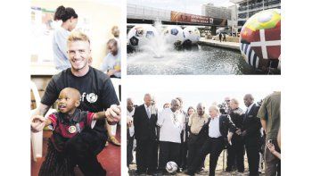 ámbito.com | David Beckham es la cara de este Mundial y lo pasearon por toda Sudáfrica. En marketing es el mejor. Una vista exterior del Cape Town International Congress Center, donde se realizará el sorteo. Joseph Blatter intenta hacer jueguito con la pelota, pero vu