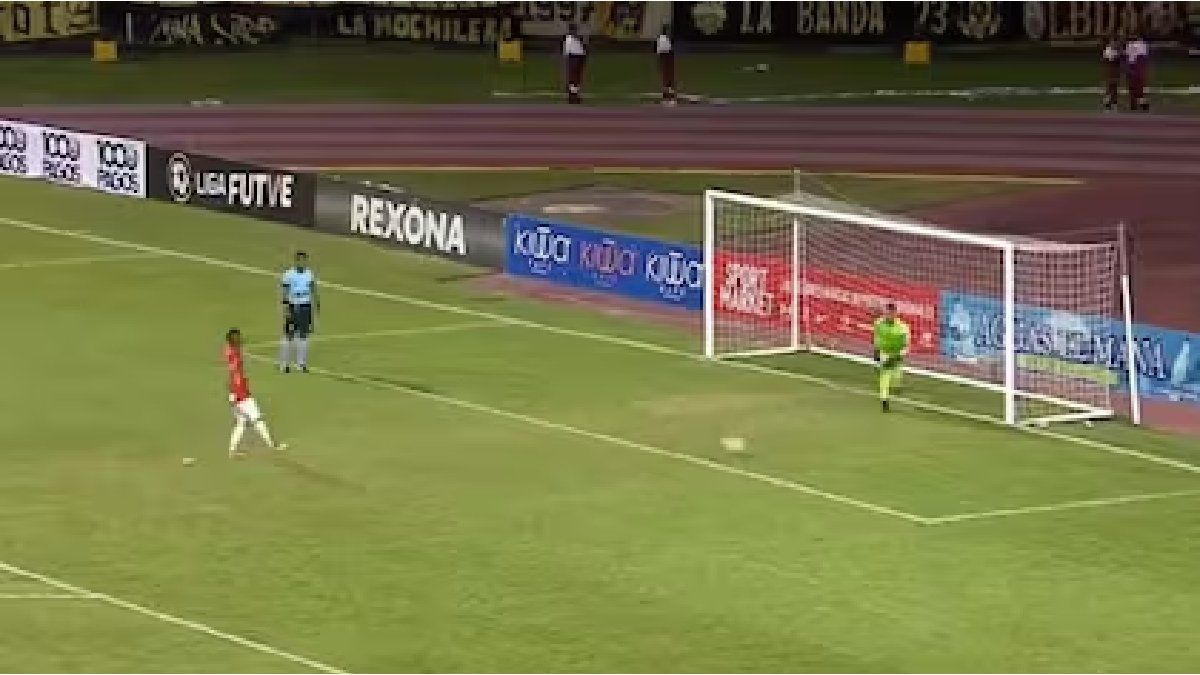 Scandal in Venezuela: Players deliberately missed their penalties as a complaint about the refereeing
